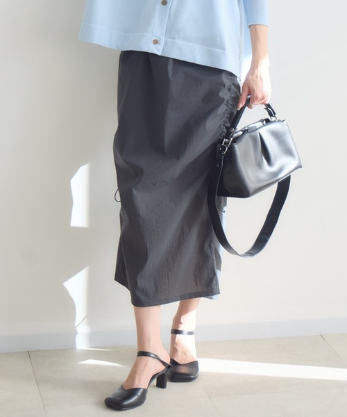 KATHARINE ROSS（キャサリンロス）の「【KATHARINE ROSS】サイドドロストゆったりタイトスカート（スカート・レディース・ブラック/チャコールグレー・FREE）」の2枚目の写真