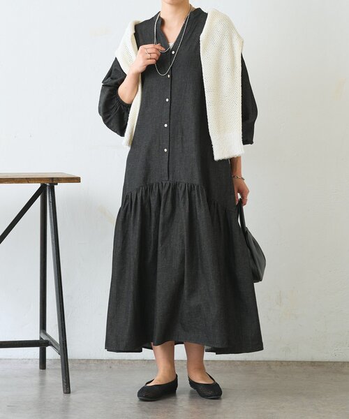 Jena espace merveilleux（ジェナ　エスパスメルヴェイユ）の「【体系カバー◎/デニム風】コットンリネンカーブワンピース（ワンピース・レディース・ブラック/ブルー・FREE）」の3枚目の写真
