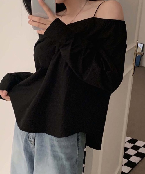 ReRe(リリ)の「オフショルダーブラウス(シャツ/ブラウス・レディース・ホワイト/ブラック・FREE)」の12枚目の写真