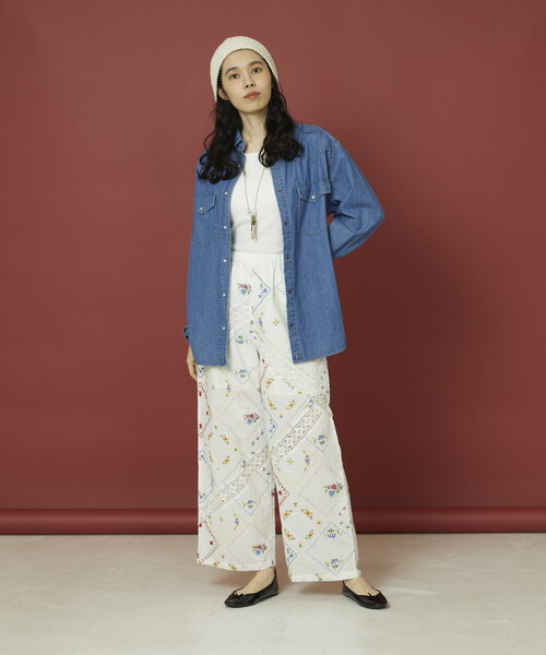 Freada（フリーダ）の「Freada/フリーダ フラワーハンカチ刺繍パンツ（その他パンツ・レディース・ブラック/ホワイト・ONE SIZE）」の16枚目の写真