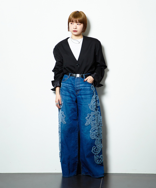 TAAKK（ターク）の「TAAKK SCULPTURAL EMBROIDERY DENIM PANTS TA26SS-PT331：デニムパンツ（デニムパンツ・レディース・ブルー・MEDIUM）」の7枚目の写真