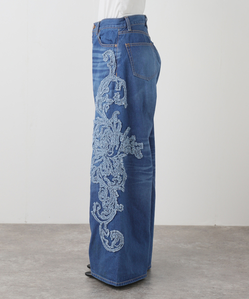TAAKK（ターク）の「TAAKK SCULPTURAL EMBROIDERY DENIM PANTS TA26SS-PT331：デニムパンツ（デニムパンツ・レディース・ブルー・MEDIUM）」の9枚目の写真