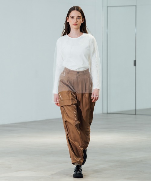 CITY TOKYO（シティトウキョウ）の「【CITY TOKYO/シティートウキョウ】ドッキングチュールカットソー（Tシャツ/カットソー・レディース・ダークグレー/ホワイト・FREE）」の14枚目の写真