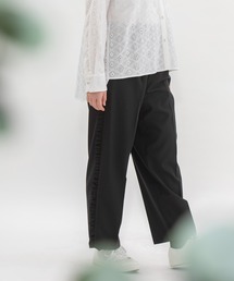 nop de nod（ノップドゥノッド）の「サイドフリルセンタープレスクロップドパンツ（その他パンツ）」