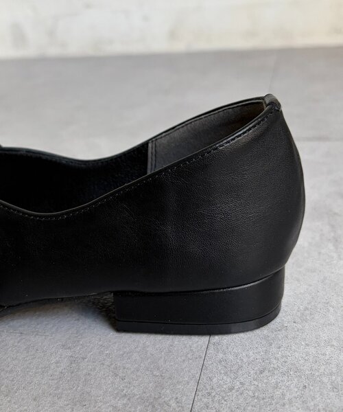 Chez toi(シェトワ)の「メリージェーンストラップパンプス(パンプス・レディース・ブラック/インディゴブルー/シルバー・MEDIUM/LARGE)」の11枚目の写真