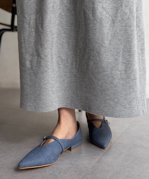 Chez toi(シェトワ)の「メリージェーンストラップパンプス(パンプス・レディース・ブラック/インディゴブルー/シルバー・MEDIUM/LARGE)」の12枚目の写真