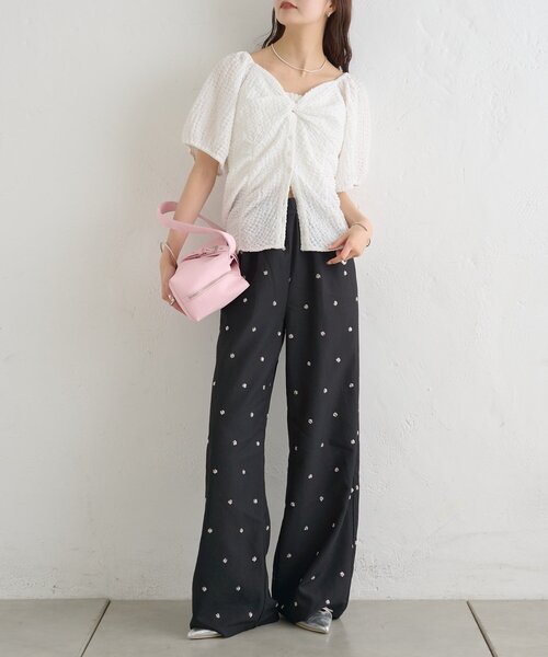 mystic（ミスティック）の「ハートネックパフブラウス（シャツ/ブラウス・レディース・オフホワイト/ブラック/グリーン・FREE）」の20枚目の写真