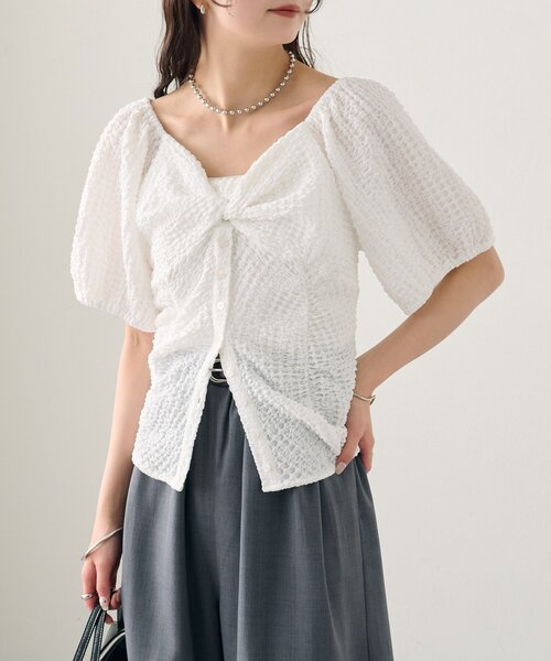 mystic（ミスティック）の「ハートネックパフブラウス（シャツ/ブラウス・レディース・オフホワイト/ブラック/グリーン・FREE）」の16枚目の写真