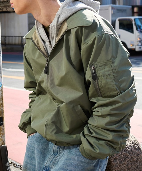 kutir(クティール)の「MA-1 2WAY REVERSIBLE NYLON SHORT BLOUSON/2WAY リバーシブルナイロンショートブルゾン(ブルゾン・メンズ・チャコールグレー/ボルドー/ネイビー/カーキ/ブラック・LARGE/MEDIUM/SMALL/X-LARGE)」の3枚目の写真