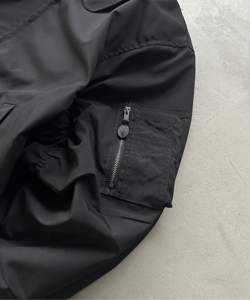 kutir(クティール)の「MA-1 2WAY REVERSIBLE NYLON SHORT BLOUSON/2WAY リバーシブルナイロンショートブルゾン(ブルゾン・メンズ・チャコールグレー/ボルドー/ネイビー/カーキ/ブラック・LARGE/MEDIUM/SMALL/X-LARGE)」の7枚目の写真