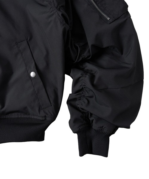 kutir(クティール)の「MA-1 2WAY REVERSIBLE NYLON SHORT BLOUSON/2WAY リバーシブルナイロンショートブルゾン(ブルゾン・メンズ・チャコールグレー/ボルドー/ネイビー/カーキ/ブラック・LARGE/MEDIUM/SMALL/X-LARGE)」の11枚目の写真