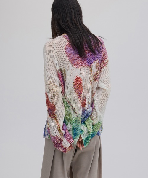 Ameri(アメリ)の「LOW RESOLUTION FLOWER KNIT TOP(ニット/セーター・レディース・ブラック/アイボリー/ブルー・FREE)」の7枚目の写真