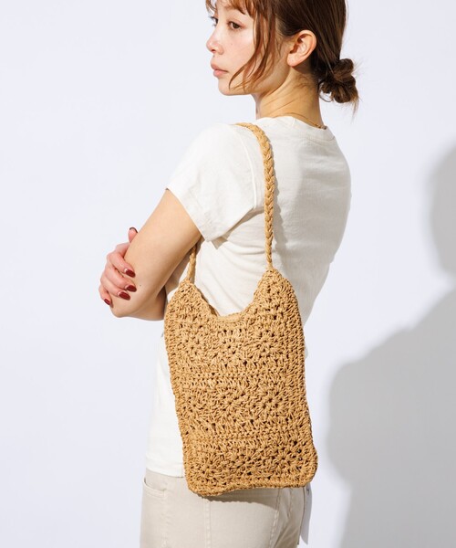Rouge vif la cle(ルージュヴィフラクレ)の「【Swaraj /スワラージ】手編みペーパーラフィアBAG/トートバッグ/ハンドメイド【WEB限定】(トートバッグ・レディース・ブラック/ベージュ・フリー)」の14枚目の写真
