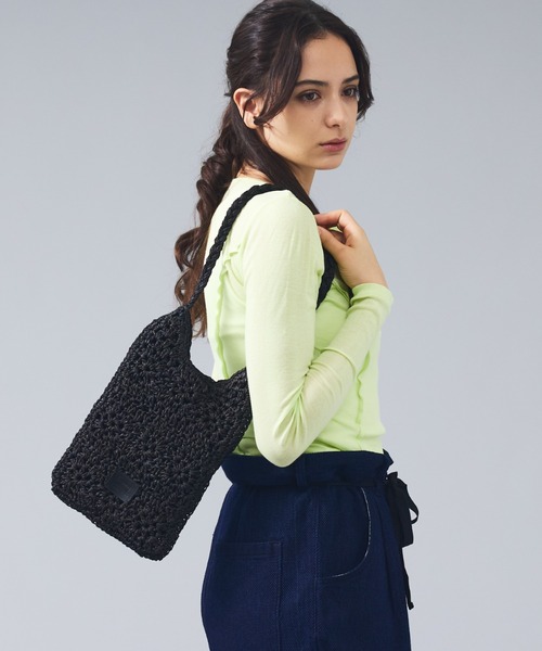 Rouge vif la cle(ルージュヴィフラクレ)の「【Swaraj /スワラージ】手編みペーパーラフィアBAG/トートバッグ/ハンドメイド【WEB限定】(トートバッグ・レディース・ブラック/ベージュ・フリー)」の22枚目の写真