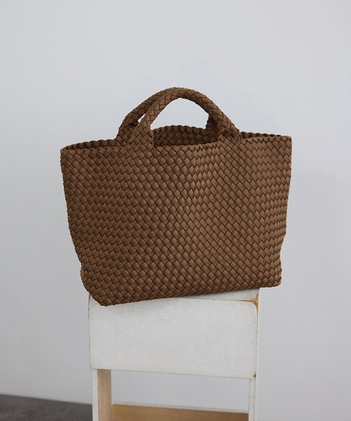 NAGHEDI（ナゲディ）の「【NAGHEDI（ナゲディ）】ST BARTHS medium TOTE(core)（トートバッグ・レディース・キャメル/ダークブラウン/ライトグレー・FREE）」の4枚目の写真