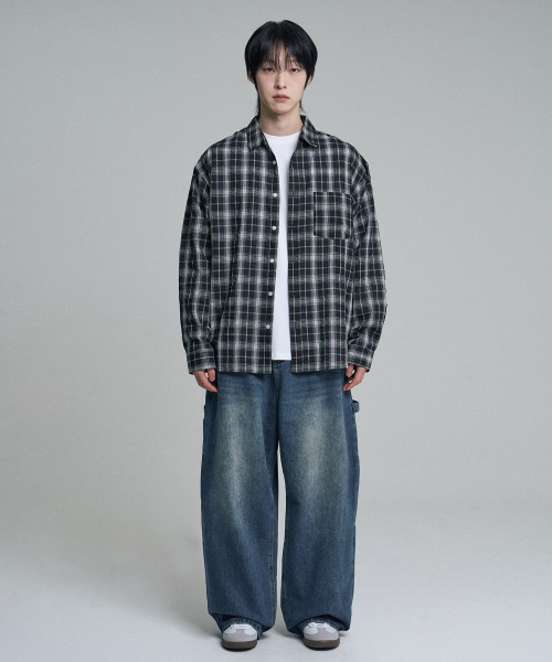 MOOVN(ムブン)の「ヴィンテージワイドカーペンターデニムパンツディープブルー(デニムパンツ・メンズ・その他・LARGE/MEDIUM/SMALL)」の6枚目の写真