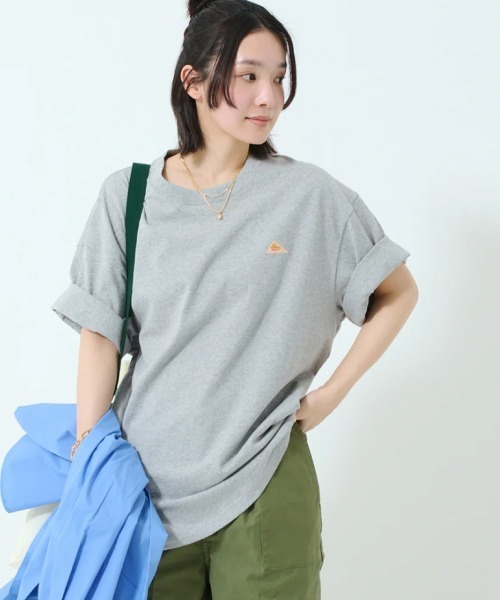 KELTY(ケルティ)の「KELTY BACK TYPO LOGO S/S T-SHIRT(Tシャツ/カットソー・メンズ・ホワイト/ブラック/グレー・L/XL/M)」の4枚目の写真