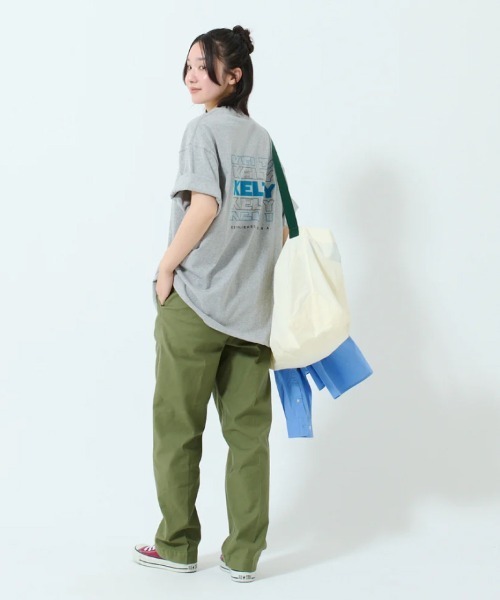 KELTY(ケルティ)の「KELTY BACK TYPO LOGO S/S T-SHIRT(Tシャツ/カットソー・メンズ・ホワイト/ブラック/グレー・L/XL/M)」の11枚目の写真