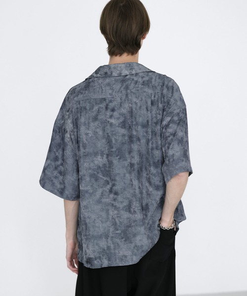 SOCCE（ソーシー）の「アブストラクトオープンカラーシャツ（シャツ/ブラウス・メンズ・ワイン/ブラック/ブルー・M/S/XL/L）」の6枚目の写真
