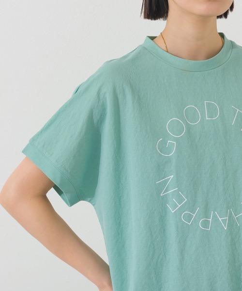 OMNES（オムネス）の「接触冷感 ロゴフレンチスリーブ半袖Tシャツ（Tシャツ/カットソー・レディース・レッド/ブラウン/グレー系その他/イエロー/ミント/ダークグレー・FREE）」の11枚目の写真