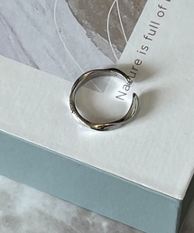 DiamondHearts（ダイヤモンドハーツ）の「シンプルツイストリング（リング）」