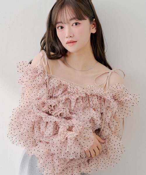 【SALON by Chico】オフショルランダムチュールドットブラウス　新品 SALON by Chico】オフショルランダムチュールドットブラウス（シャツ