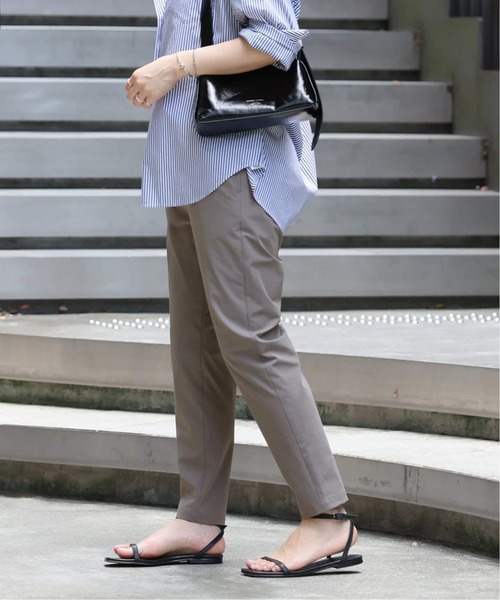 JOURNAL STANDARD（ジャーナルスタンダード）の「《追加》【撥水/接触冷感/洗える/UV】リネンナイロンストレッチテーパードパンツ（その他パンツ・レディース・グレー/ブラック/ベージュ系その他・36/40/38）」の2枚目の写真