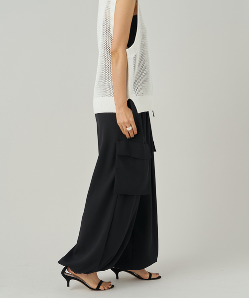 VERMEIL par iena（ヴェルメイユパーイエナ）の「Utility イージーパンツ（その他パンツ・レディース・ブラック/ブラウン・38/36）」の9枚目の写真