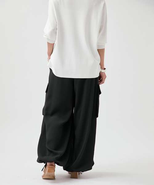 VERMEIL par iena（ヴェルメイユパーイエナ）の「Utility イージーパンツ（その他パンツ・レディース・ブラック/ブラウン・38/36）」の17枚目の写真