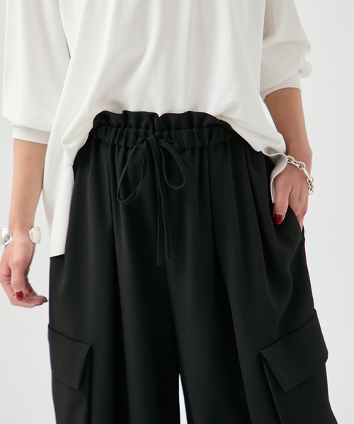 VERMEIL par iena（ヴェルメイユパーイエナ）の「Utility イージーパンツ（その他パンツ・レディース・ブラック/ブラウン・38/36）」の18枚目の写真