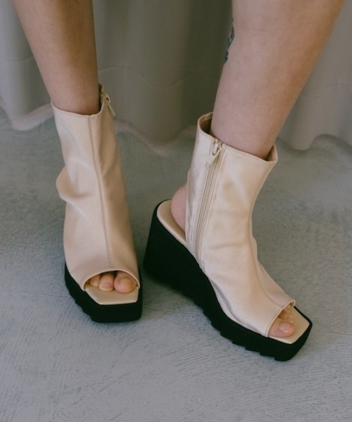 sahara（サハラ）の「Boots Sandals/ブーツサンダル（サンダル・レディース・ブラウン/アイボリー/ブラック・M/L/S）」の3枚目の写真