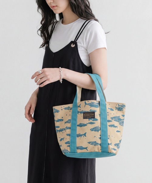 PENDLETON(ペンドルトン)の「【PE3】【PENDLETON/ペンドルトン】Salmon Pattern CANVAS MINI TOTE PDT-000-261015(トートバッグ・メンズ・ブルー/ブラック・FREE)」の2枚目の写真