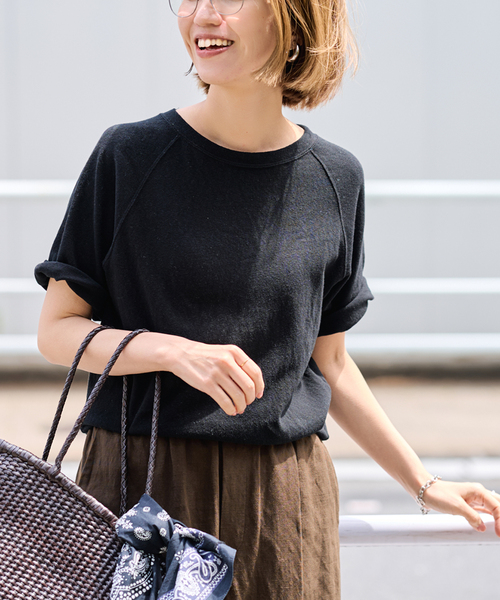 FRAMeWORK(フレームワーク)の「≪新色 / 追加≫スラブ天竺ラグランTEE(Tシャツ/カットソー・レディース・ホワイト/ブラック/グレー・FREE)」の2枚目の写真