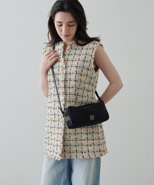 IACUCCI(イアクッチ)の「アーゴ ミニショルダー NYLON/CERVO(ショルダーバッグ・レディース・ブラック・FREE)」の3枚目の写真