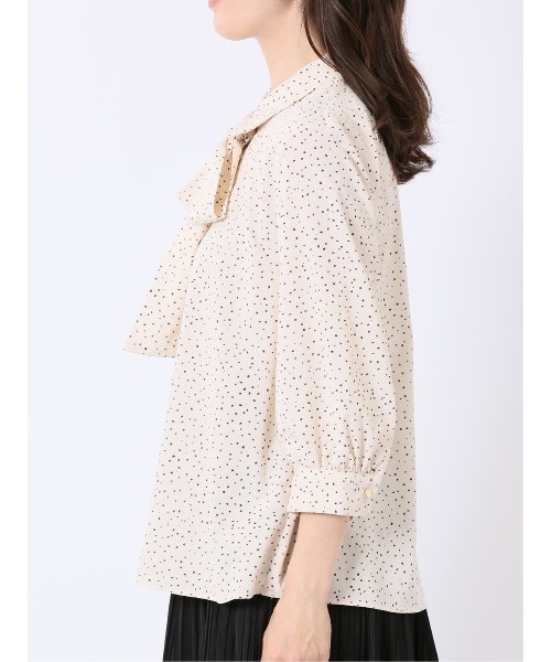 m.f.editorial（エムエフエディトリアル）の「【UVカット ウォッシャブル】m.f.エディトリアル レディース ドット柄 ボウタイ 7分袖 スキッパー ブラウス（シャツ/ブラウス・レディース・アイボリー/ブラック・MEDIUM/LARGE）」の18枚目の写真