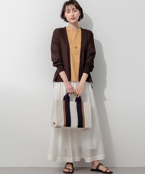 23区(ニジュウサンク)の「エアリーフレア スカート(スカート・レディース・ブラック系/ホワイト系/ブラウン系・38)」の11枚目の写真