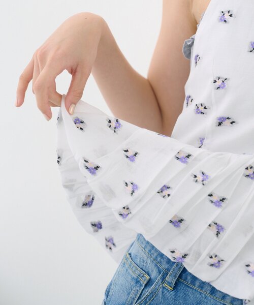 mystic（ミスティック）の「フラワーホルターブラウス（シャツ/ブラウス・レディース・ブラック/オフホワイト・FREE）」の11枚目の写真