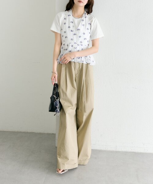 mystic（ミスティック）の「フラワーホルターブラウス（シャツ/ブラウス・レディース・ブラック/オフホワイト・FREE）」の17枚目の写真