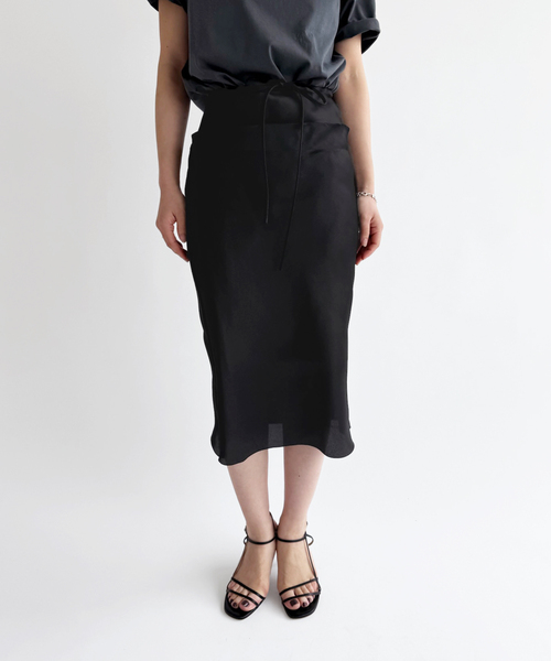 EDIT. FOR LULU（エディットフォールル）の「【GIA STUDIOS/ジア ストゥディオス】LANKY SILK SKIRT（スカート・レディース・ブラック・36/34）」の3枚目の写真