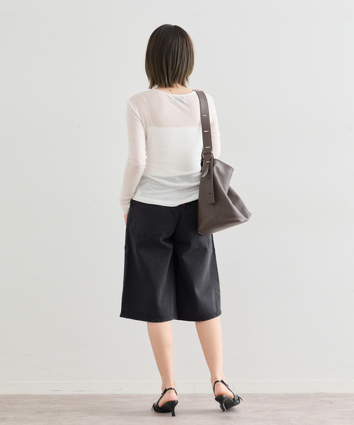 U by SPICK&SPAN(ユーバイスピックアンドスパン)の「LEVI'S/リーバイス SUPER BAGGY JORT(その他パンツ・レディース・ブルー/ブラック系その他・25/26/27)」の6枚目の写真