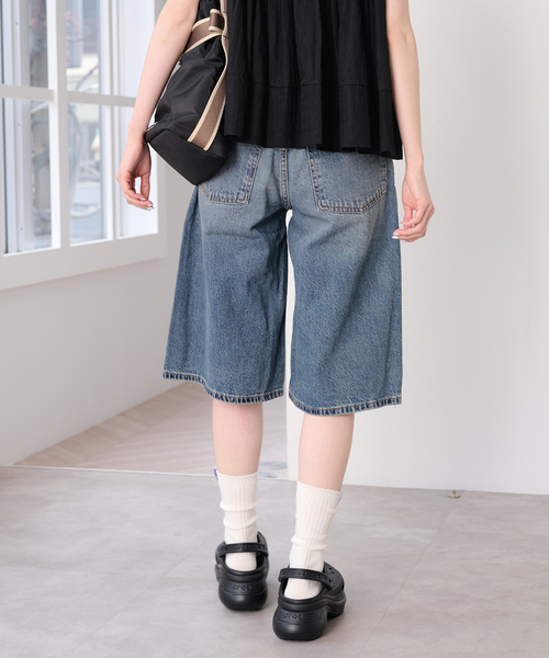 U by SPICK&SPAN(ユーバイスピックアンドスパン)の「LEVI'S/リーバイス SUPER BAGGY JORT(その他パンツ・レディース・ブルー/ブラック系その他・25/26/27)」の15枚目の写真