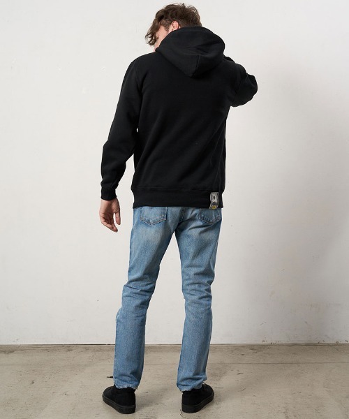 STUD MUFFIN(スタッドマフィン)の「mpa4118- T-C裏毛起毛 マルチエンブロイダリー プルパーカー(624-02921)(パーカー・メンズ・チャコールグレー/ブラック/ブラウン/ホワイト・4/3/2)」の20枚目の写真
