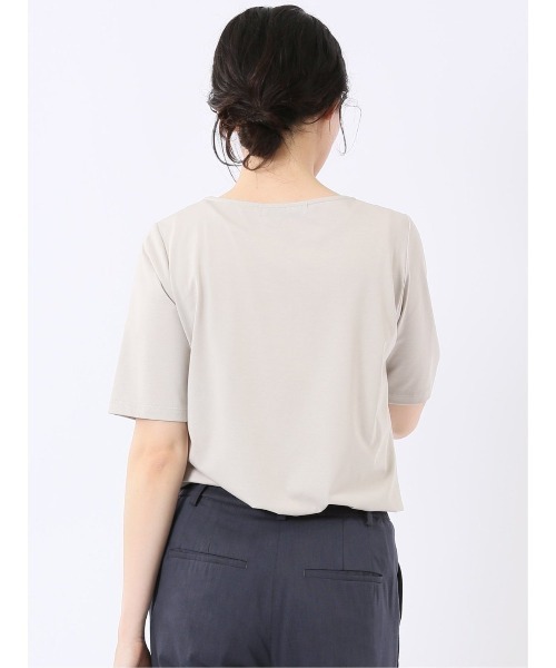 m.f.editorial(エムエフエディトリアル)の「【綺麗目 ストレッチ 接触冷感】m.f.エディトリアル レディース 配色ライン クルーネック 半袖 プルオーバー(Tシャツ/カットソー・レディース・ブラック/ホワイト/ライトグレー・MEDIUM/LARGE)」の19枚目の写真