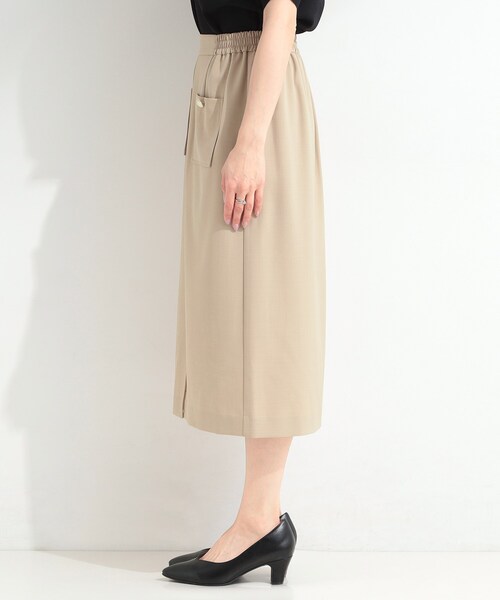 SHOO・LA・RUE（シューラルー）の「【ひんやり／UV／通勤】洗濯後しわになりにくい ポケット付きナロースカート（スカート・レディース・ベージュ/ネイビー・03/02/01）」の12枚目の写真