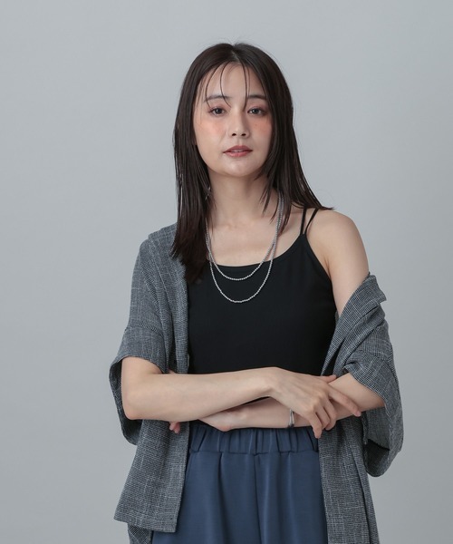 GLOBAL WORK(グローバルワーク)の「MATINEE LINE/カップ付きキャミ/678477(キャミソール・レディース・ブラック/ナチュラル・LARGE/MEDIUM)」の3枚目の写真
