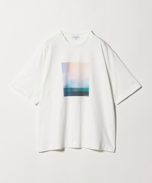A DAY IN THE LIFE UNITED ARROWS(アデイインザライフユナイテッドアローズ)の「グラデーションアート プリント リラックスカットソー<A DAY IN THE LIFE>(Tシャツ/カットソー・メンズ・ナチュラル/ホワイト・L/M)」の1枚目の写真