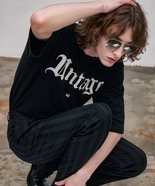 UNTAGE（アンテージ）の「ロゴプリントケープ半袖Tシャツ[ブラック(ユニセックス)]_UTT-ST22（Tシャツ/カットソー・メンズ・その他・FREE）」の4枚目の写真
