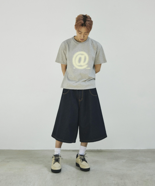 SCALLYWAG（スカリーワグ）の「[リュジョンラン × スケリーワック] アット クロップTシャツ[グレー]（Tシャツ/カットソー・レディース・その他・SMALL/LARGE）」の4枚目の写真