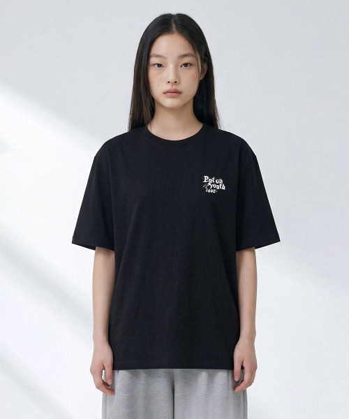 CHASECULT(チェイスカルト)の「共用スプレーグラフィック半袖Tシャツ-FCRU5828E03(Tシャツ/カットソー・メンズ・ブラック・95/100/105/90)」の3枚目の写真