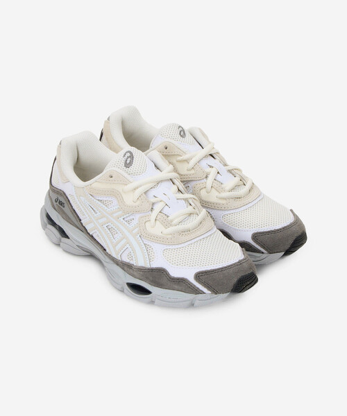 ASICS(アシックス)の「ASICS | GEL-NYC WOMEN(スニーカー・レディース・ホワイト系その他・24/23/23.5/24.5)」の1枚目の写真